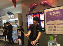 网红现身苏宁 “体验式直播”成618新玩法