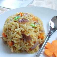 胡萝卜洋葱咖哩炒饭